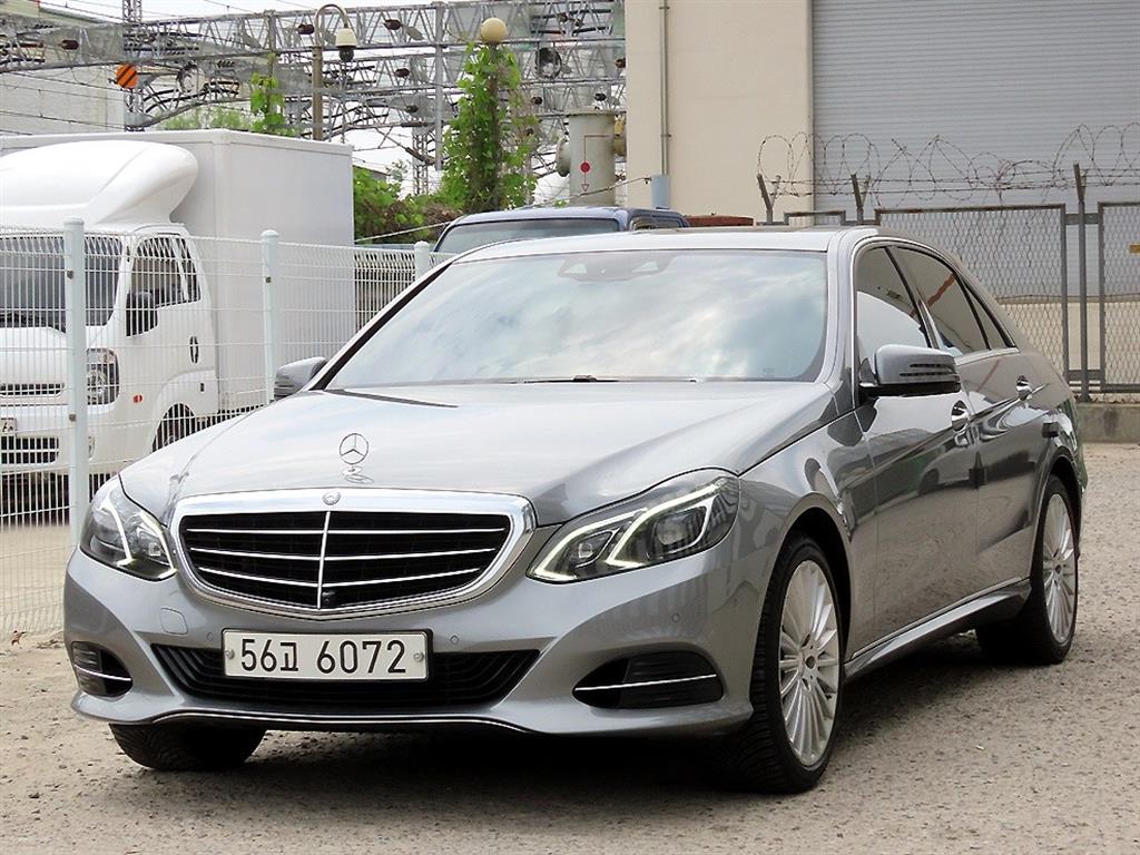 Mercedes Benz E class - Vista 2