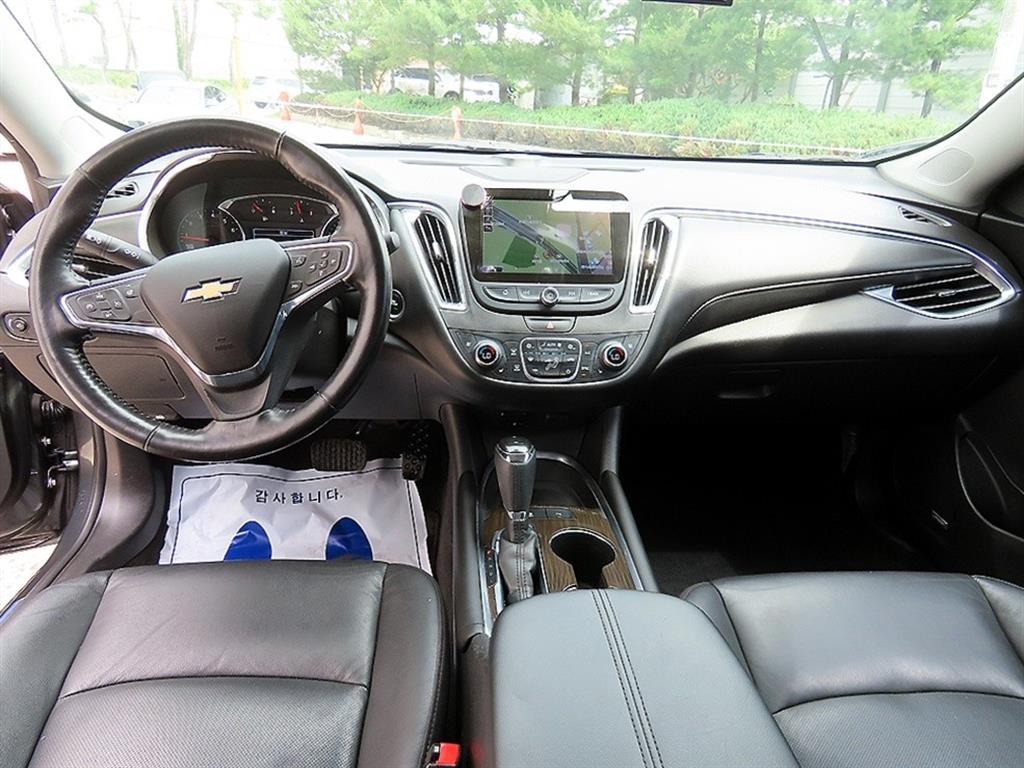 Chevrolet Malibu - Vista 7