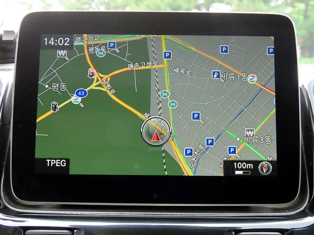 Mercedes Benz GLS Class - Vista 12
