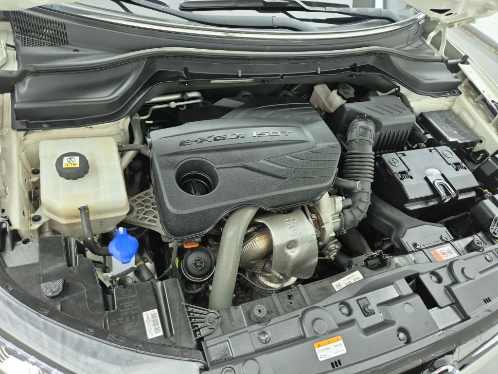 Ssangyong Tivoli - Vista 6