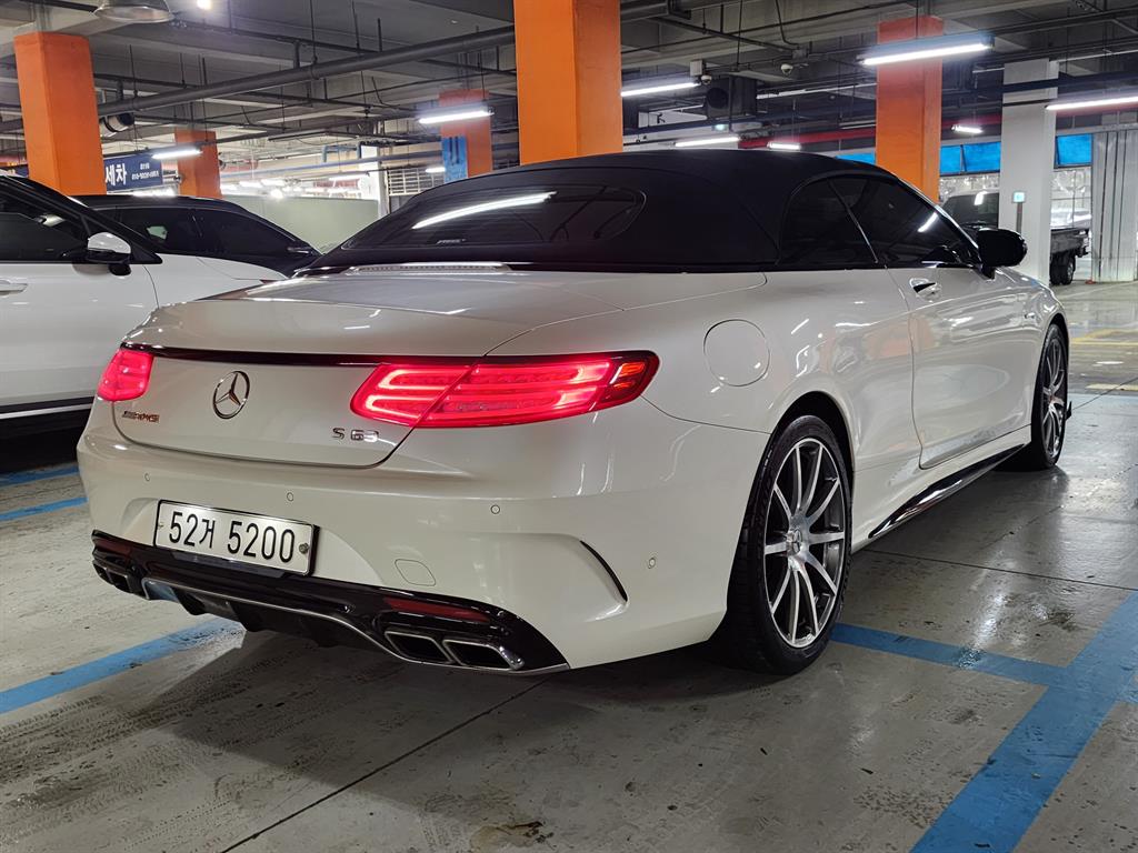 Mercedes Benz S Class - Vista 5