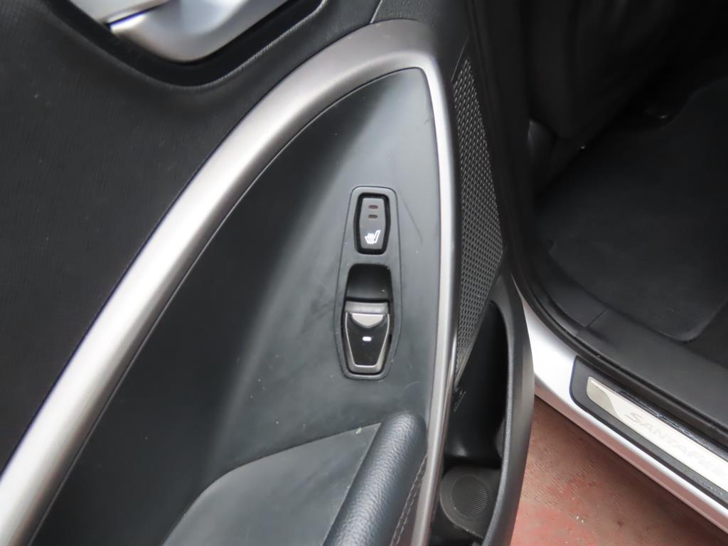 HYUNDAI Santa Fe 2015 Plateado - Importación desde Corea - HF Imports Iquique - Foto 7
