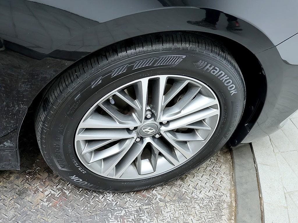 HYUNDAI Grandeur 2018 Negro - Importación desde Corea - HF Imports Iquique - Foto 8