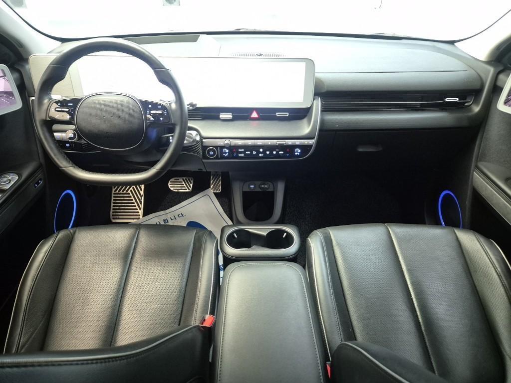 HYUNDAI Ioniq 5 - Vista 7