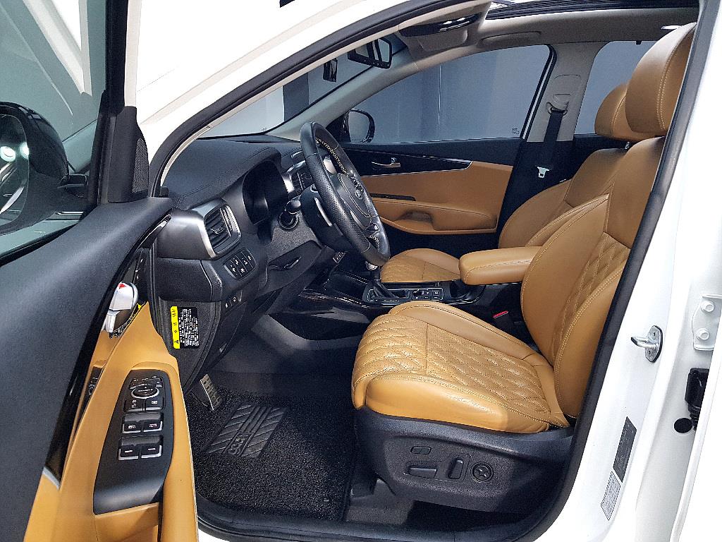 KIA Sorento - Vista 8