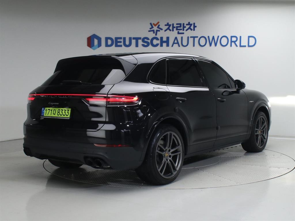 Porsche Cayenne 2021 Negro - Importación desde Corea - HF Imports Iquique - Foto 1