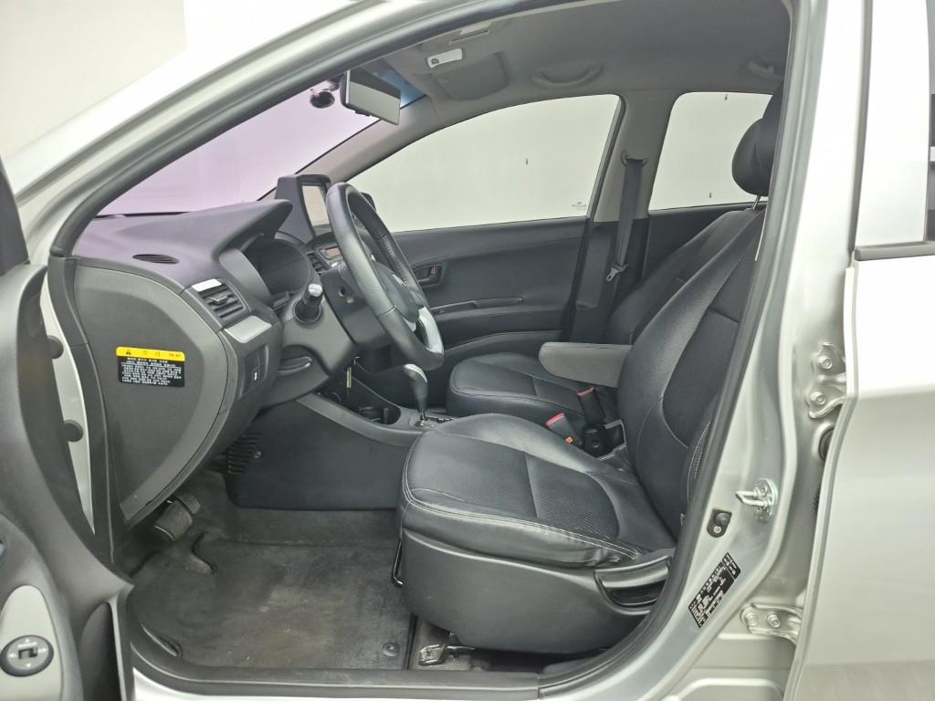 KIA Morning - Vista 11