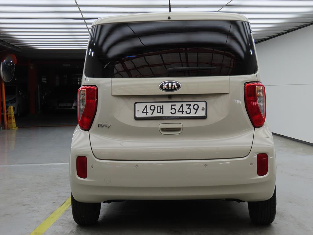 KIA Ray - Vista 4