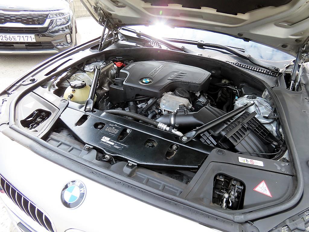 BMW 5 Series 2015 Plateado - Importación desde Corea - HF Imports Iquique - Foto 19