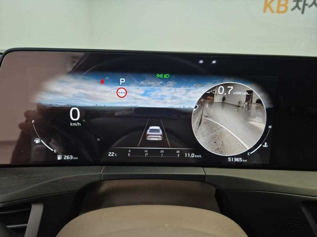 KIA K8 - Vista 6