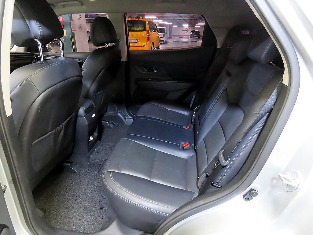 Ssangyong Korando - Vista 7