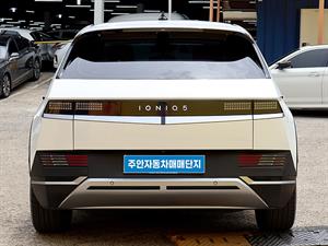 HYUNDAI Ioniq 5 - Vista 4