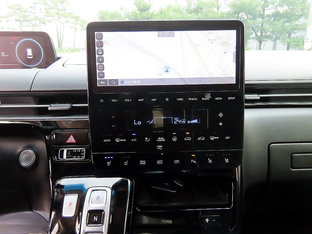 HYUNDAI Staria - Vista 12