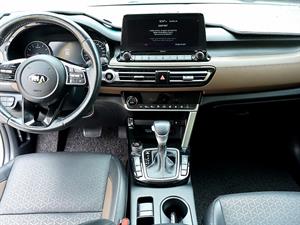 KIA Seltos - Vista 8
