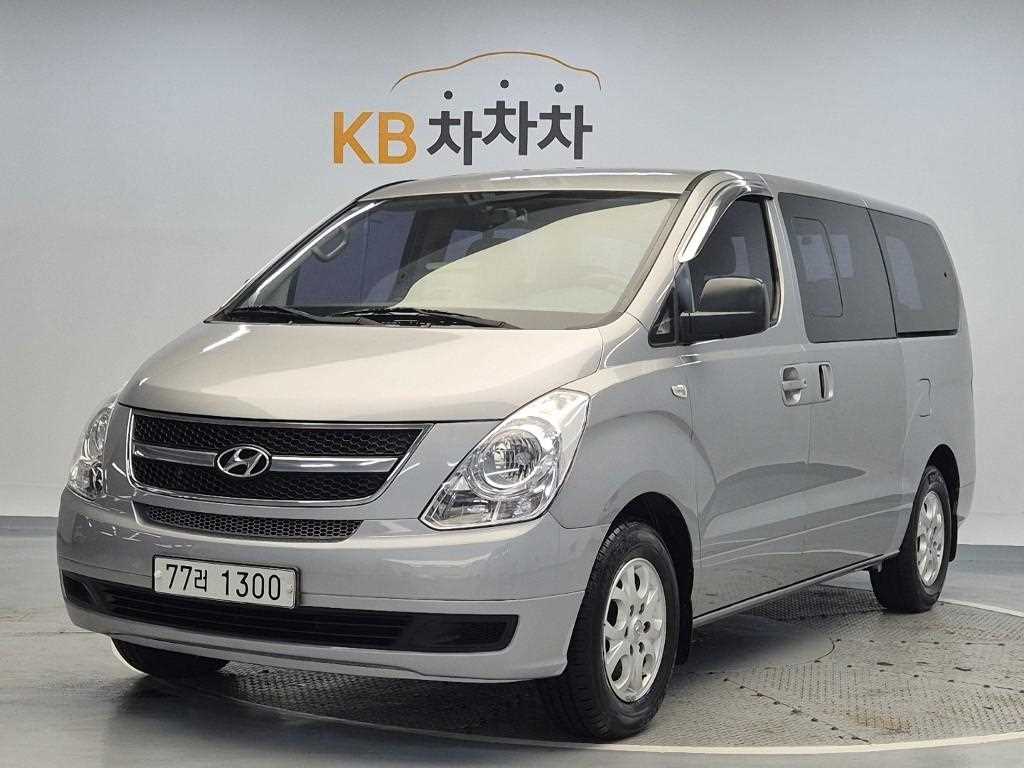 HYUNDAI Starex 2014 Plateado - Importación desde Corea - HF Imports Iquique - Foto 1