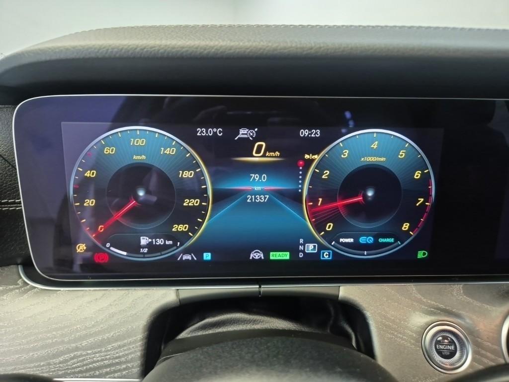 Mercedes Benz CLS Class - Vista 5