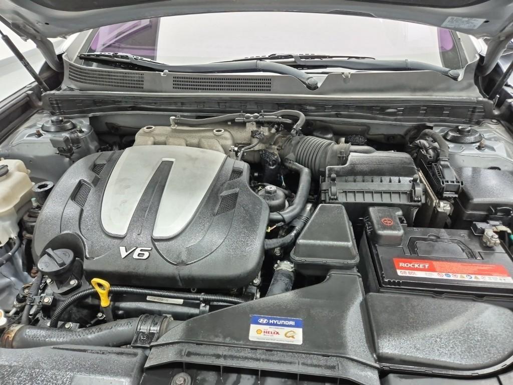 HYUNDAI Grandeur - Vista 5