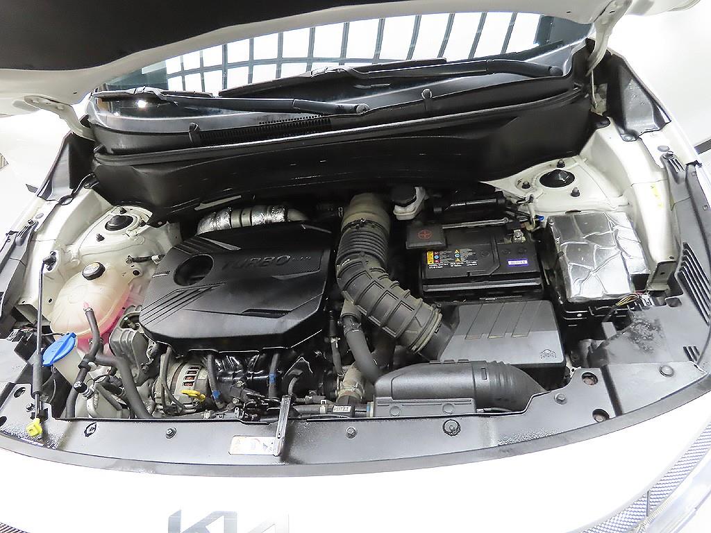 KIA Seltos 2023 Blanco - Importación desde Corea - HF Imports Iquique - Foto 7