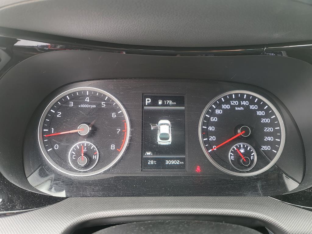 KIA K5 - Vista 7