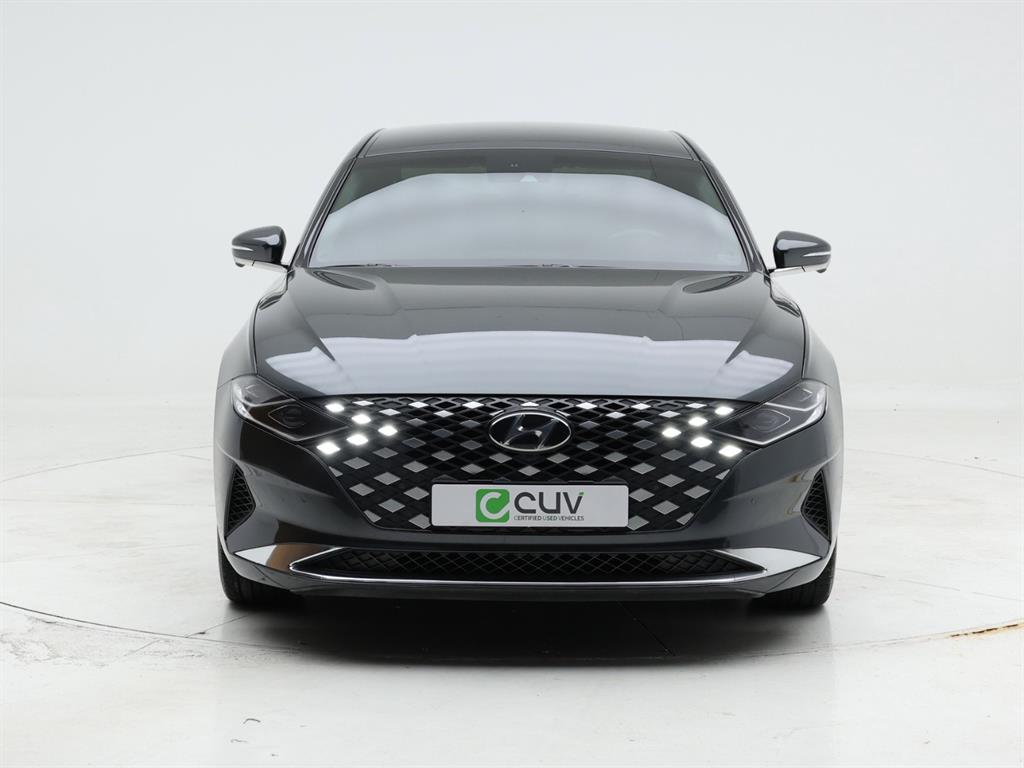 HYUNDAI Grandeur - Vista 3