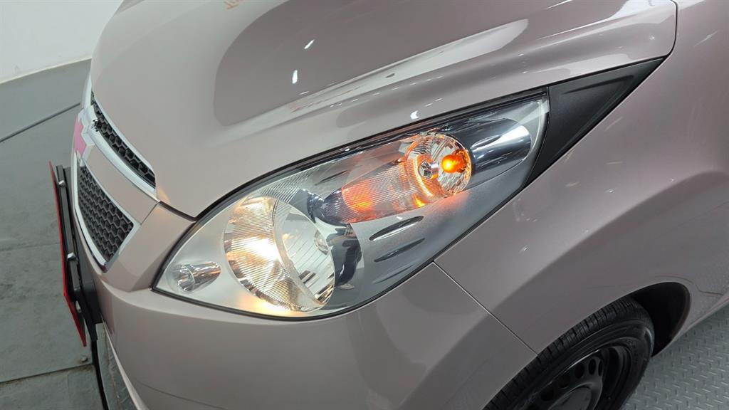 Chevrolet Spark - Vista 6