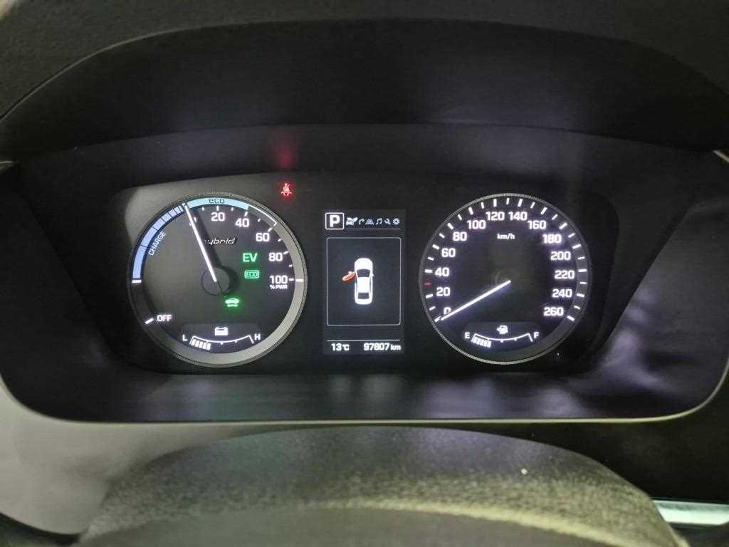 HYUNDAI Sonata - Vista 6