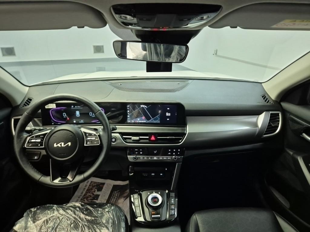 KIA Seltos - Vista 7