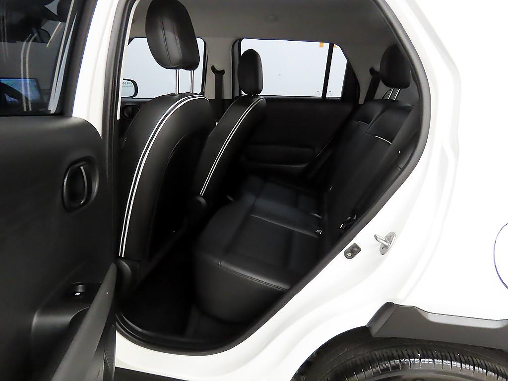 HYUNDAI Casper - Vista 6