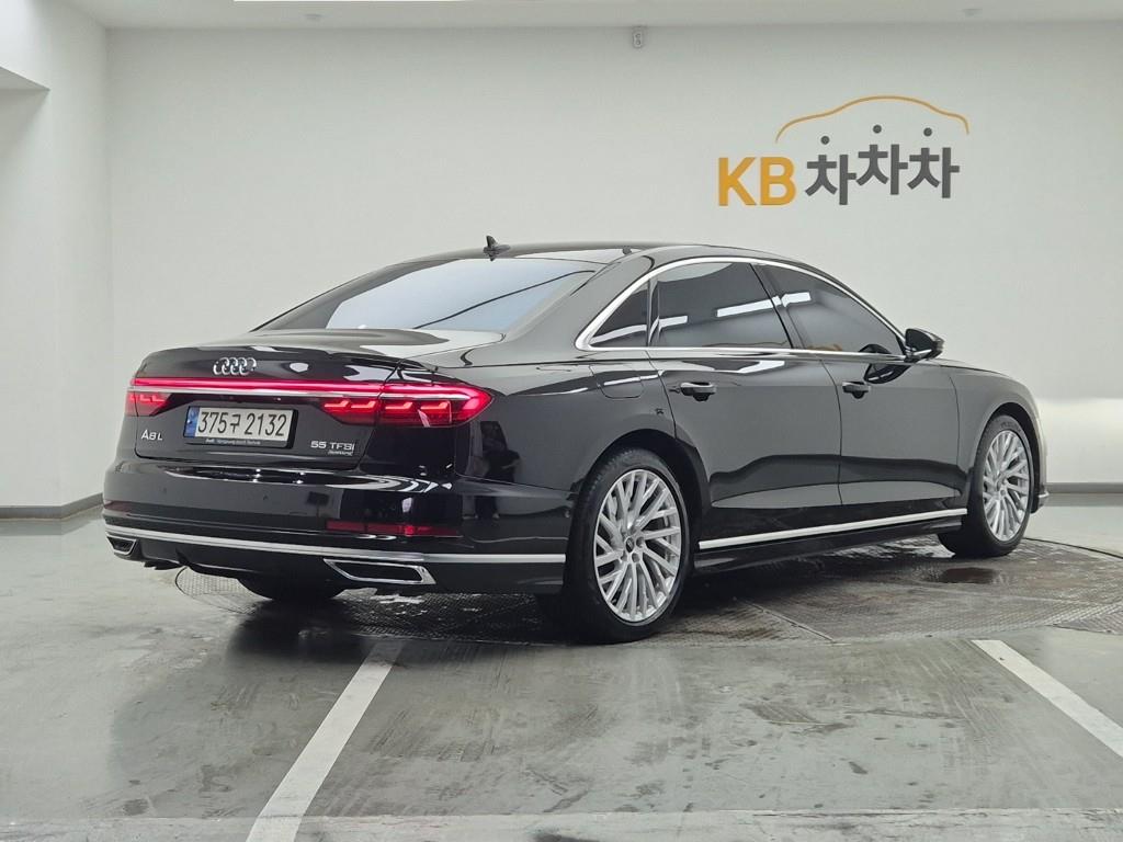 Audi A8 - Vista 4