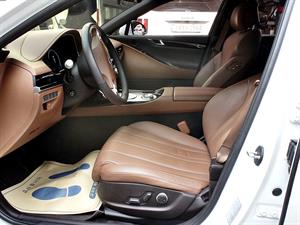 Genesis G80 - Vista 10
