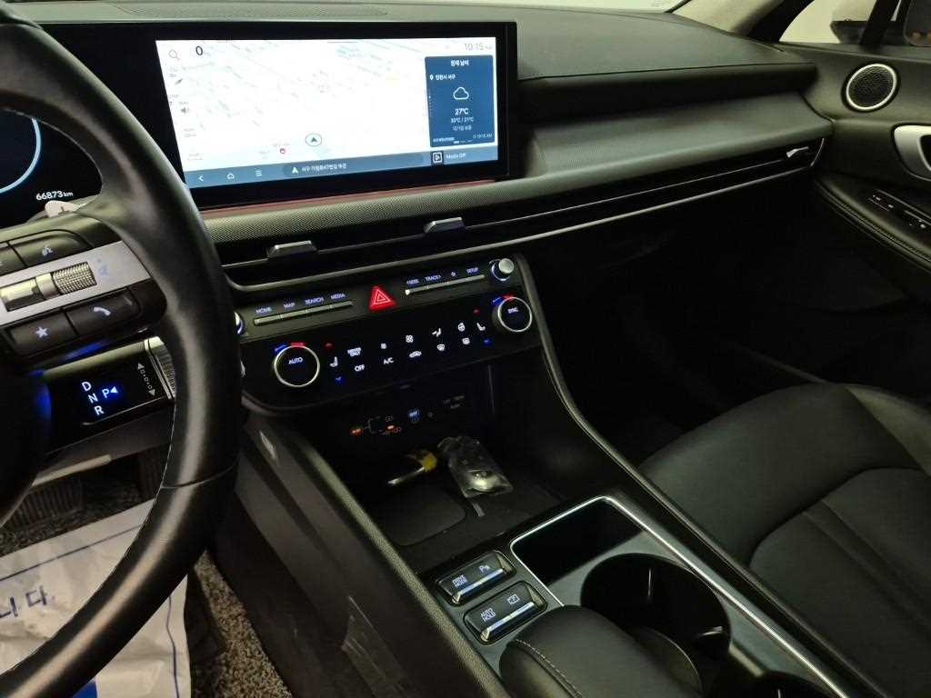 HYUNDAI Sonata - Vista 10