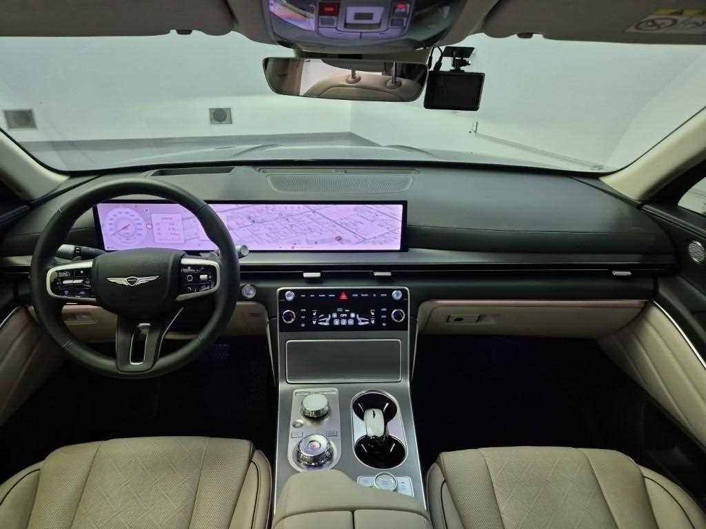 Genesis GV80 - Vista 7