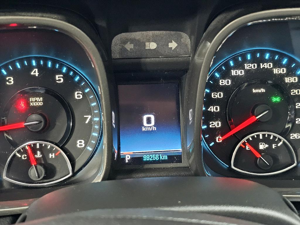 Chevrolet Malibu - Vista 7