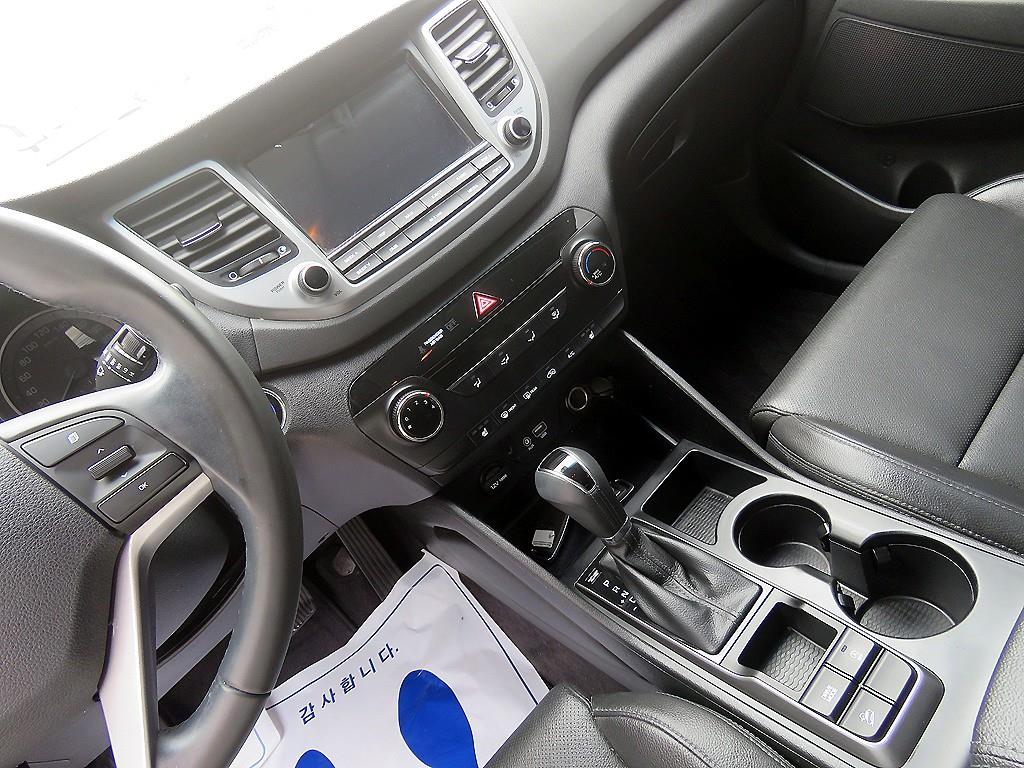 HYUNDAI Tucson - Vista 12