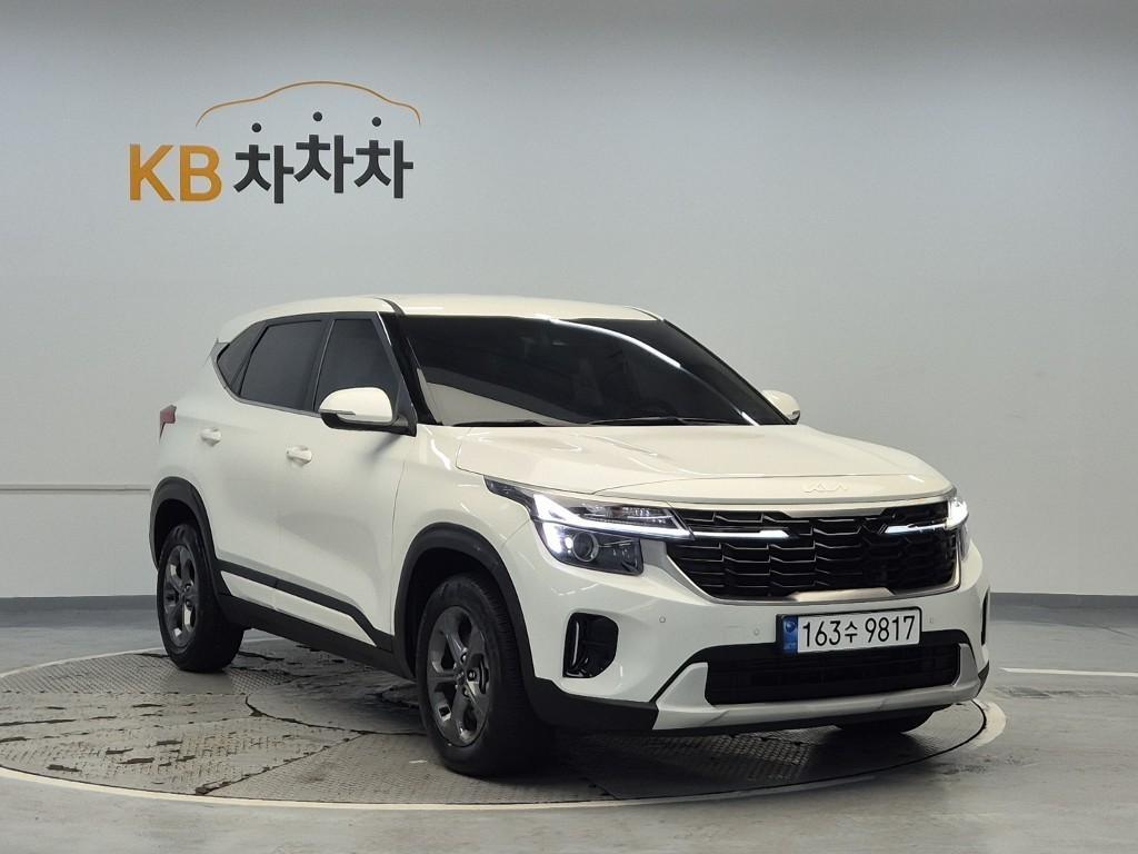 KIA Seltos - Vista 4