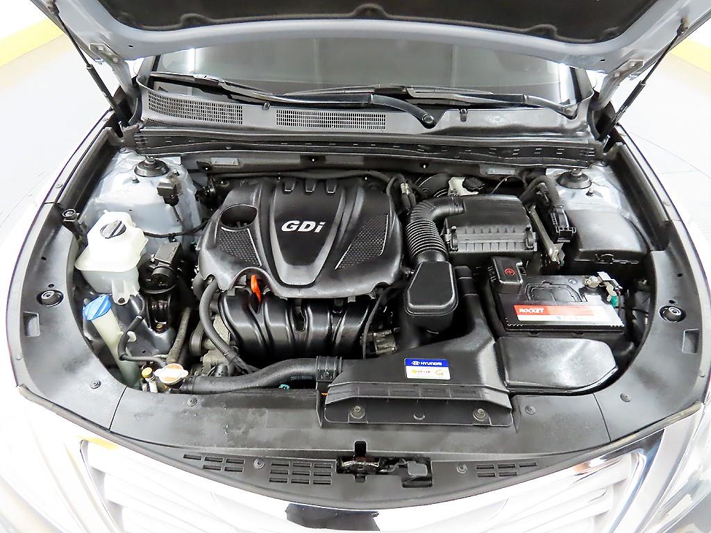HYUNDAI Grandeur 2011 Gris - Importación desde Corea - HF Imports Iquique - Foto 19