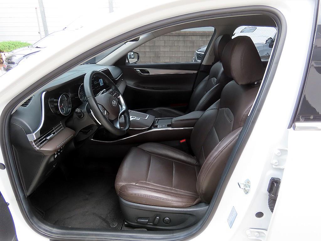 HYUNDAI Grandeur - Vista 5