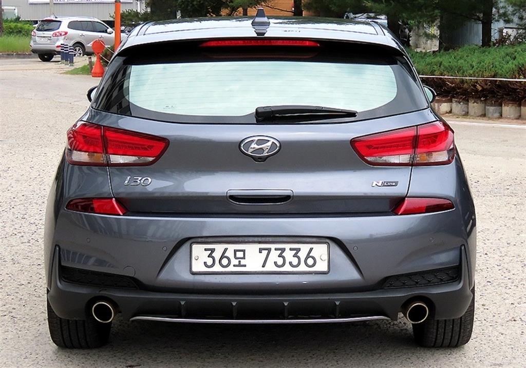 HYUNDAI i30 - Vista 4