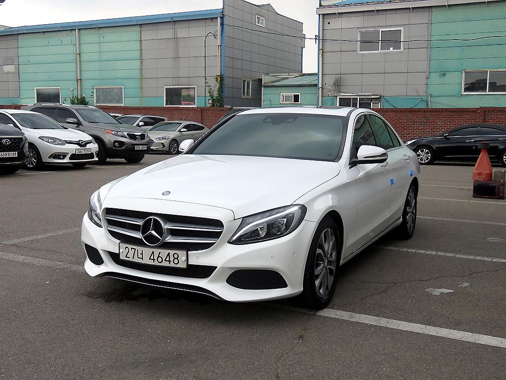 Mercedes Benz C Class - Vista 2