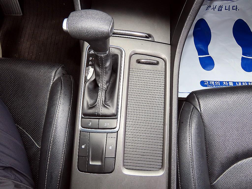 KIA K5 - Vista 10