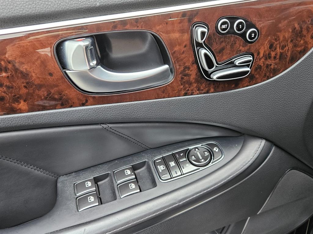HYUNDAI Equus 2012 Negro - Importación desde Corea - HF Imports Iquique - Foto 14