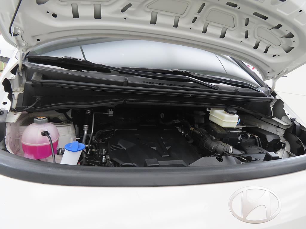 HYUNDAI Staria 2025 Blanco - Importación desde Corea - HF Imports Iquique - Foto 19