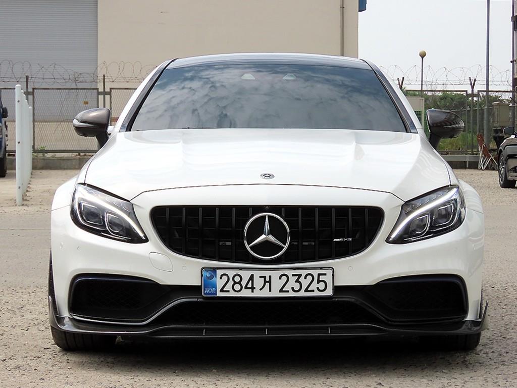 Mercedes Benz C Class 2018 Blanco - Importación desde Corea - HF Imports Iquique - Foto 1