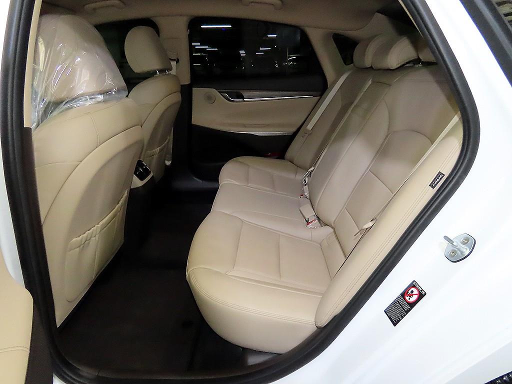 HYUNDAI Grandeur - Vista 7