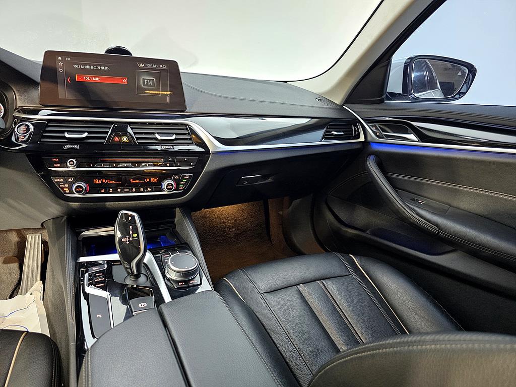 BMW 5 Series - Vista 10
