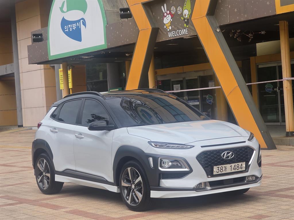 HYUNDAI Kona - Vista 2