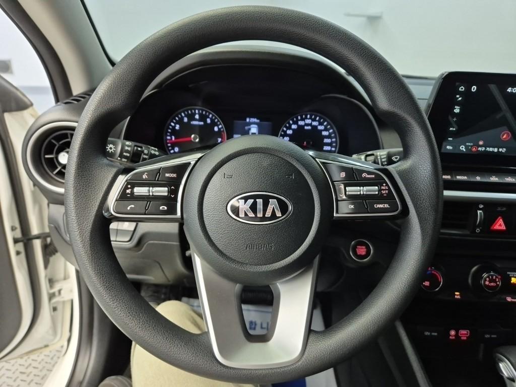 KIA K3 - Vista 9