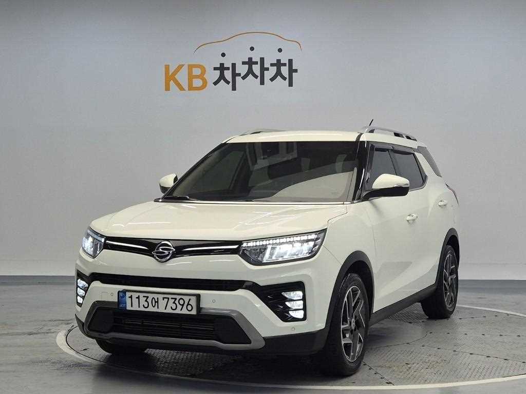 Ssangyong Tivoli 2022 Blanco - Importación desde Corea - HF Imports Iquique - Foto 1