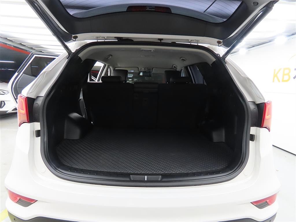 HYUNDAI Santa Fe 2016 Blanco - Importación desde Corea - HF Imports Iquique - Foto 18