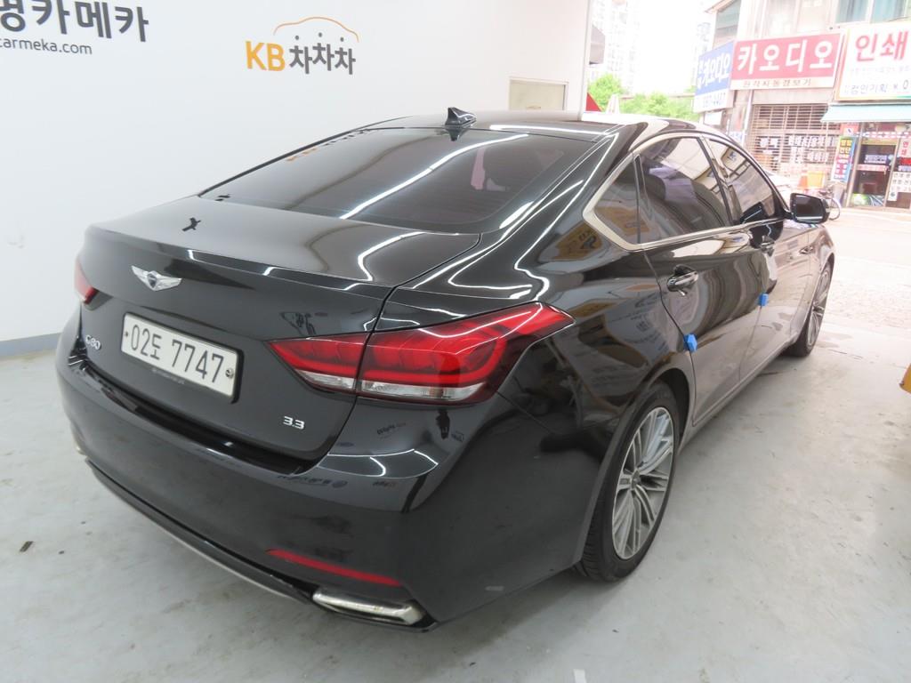 Genesis G80 - Vista 3